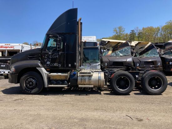 Picture of 2012-mack-cxu613-truck-tractor
